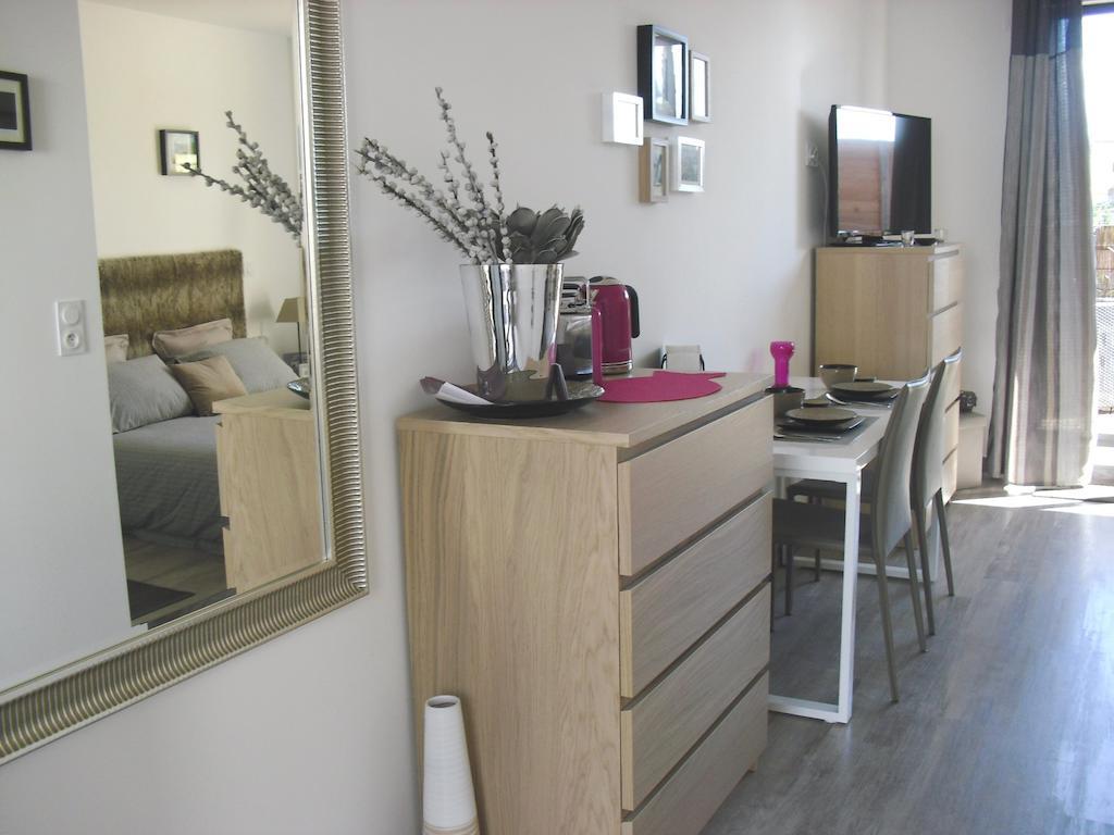 Studio A Deux Pas D'Aix Aix-en-Provence Phòng bức ảnh